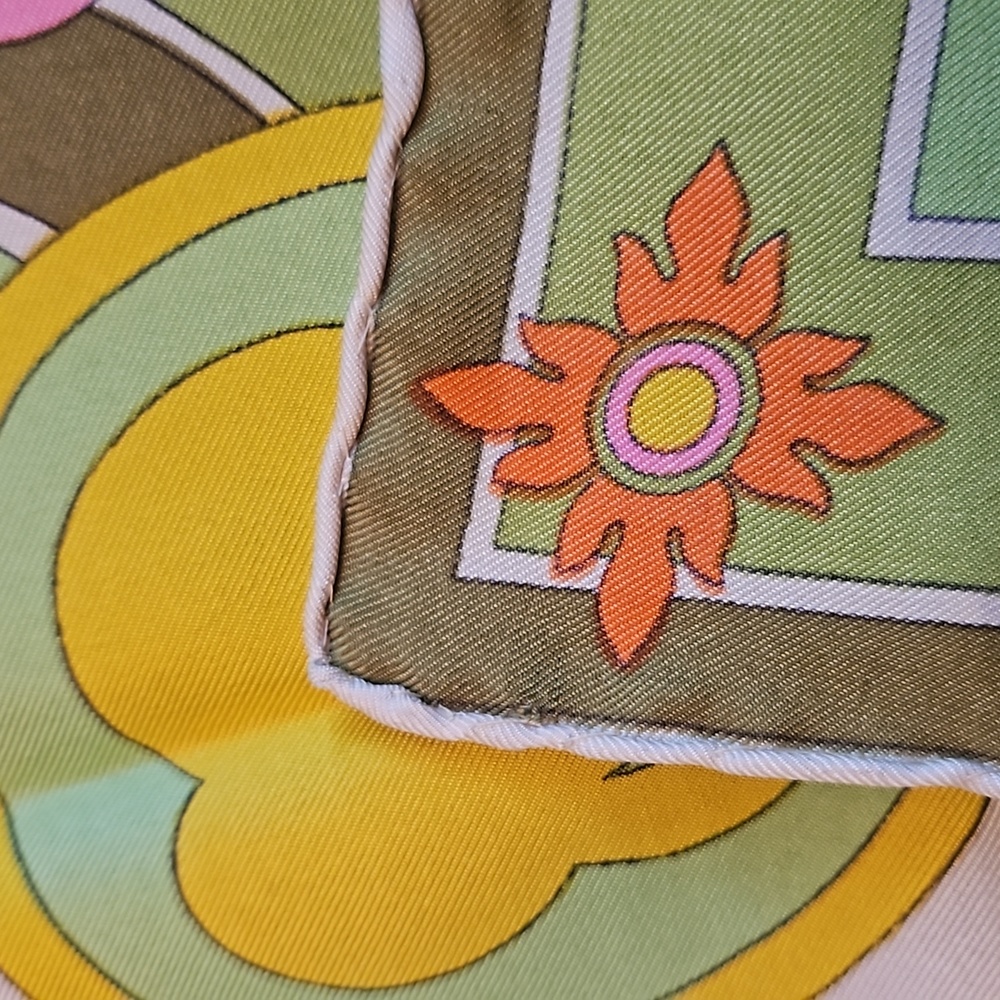 Vintage Harrods London Silk Scarf Made in Italy - Picture 8 of 9